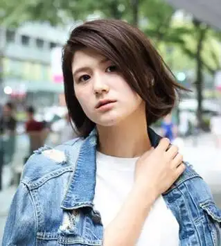 方脸女生适合的洋气短发发型 让方脸迅速变潮_方脸发型_西子美发网