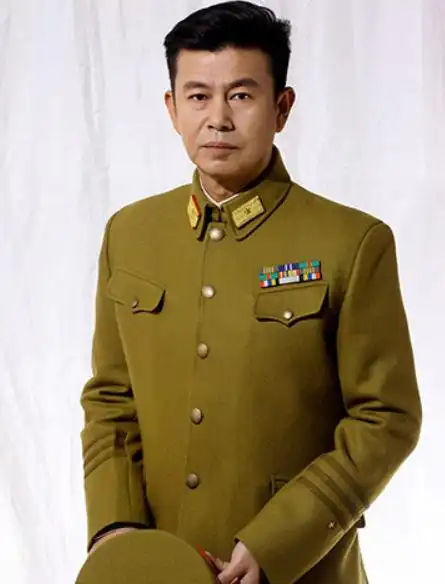 江柏萱(国家二级演员)_尚可名片