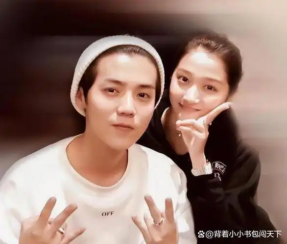 49岁的钟汉良和黄渤,一个以偶像剧男主角形象著称,一个以实力派演员