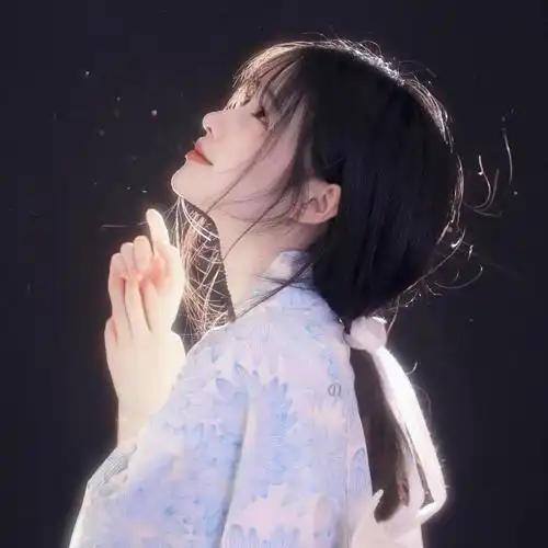 2020最新抖音的潮流女生头像