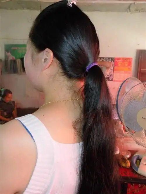 硕大的发髻放下来 - [中国长发网]