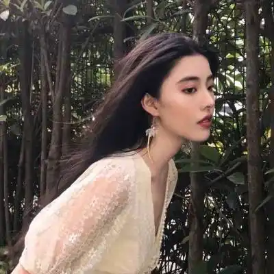 优雅文静有内涵的御姐头像 2020精选气质女人味的微信头像