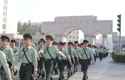 2020年士官学校毕业几年能退伍