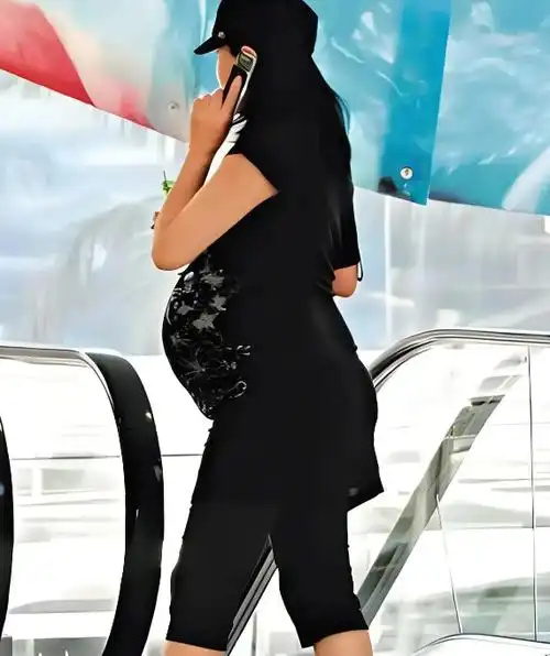 钟丽缇被传怀孕,即便年过五十,她仍然愿为张伦硕拼四胎_家庭_消息