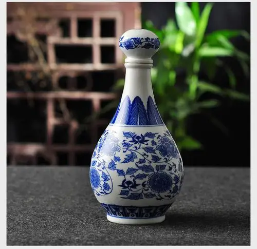 古典青花瓷1斤装白酒瓶子景德镇复古空酒瓶小酒坛500毫升密封酒壶
