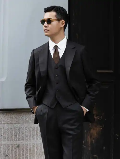 ootd男士西装除了黑灰蓝的之外的选择