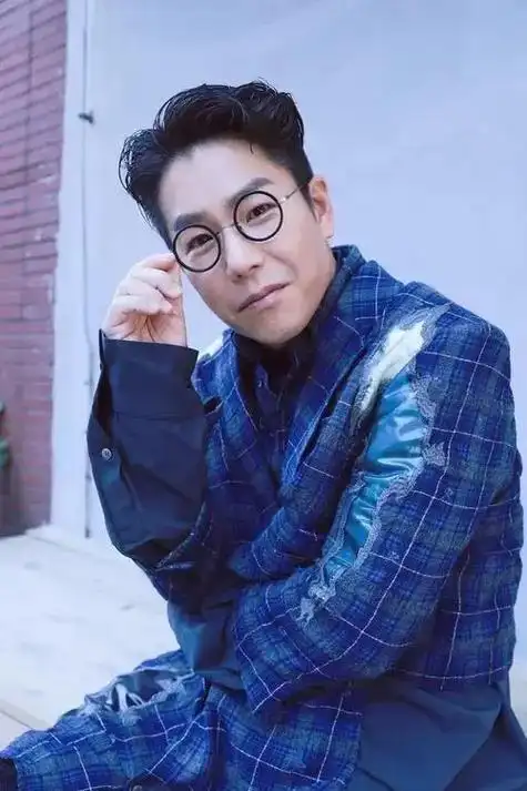 林晓峰 - 阿姨年轻前就sai迷 - 抖音