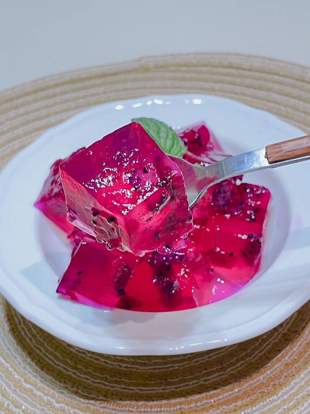 火龙果冰粉果冻|我不允许还有人不知道 高颜值火龙果果冻来袭!