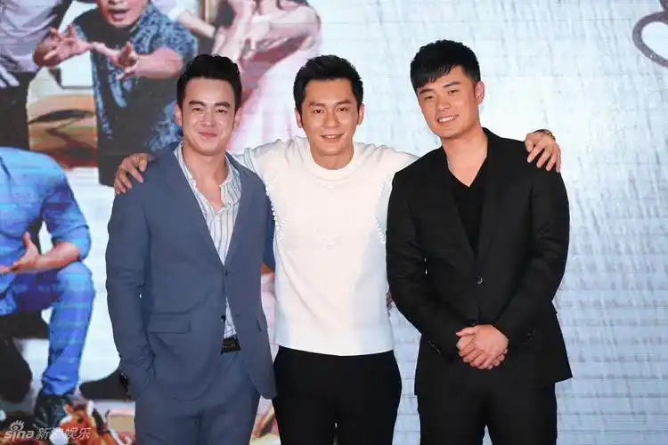 组图:陈赫出轨门后首亮相 李晨帮解围_高清图集_新浪网