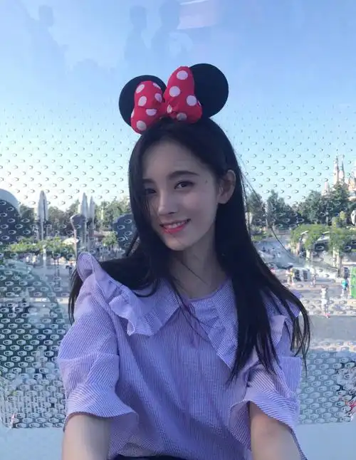 有一种笑容叫做鞠婧祎的笑容,如一缕春风,一抹阳光