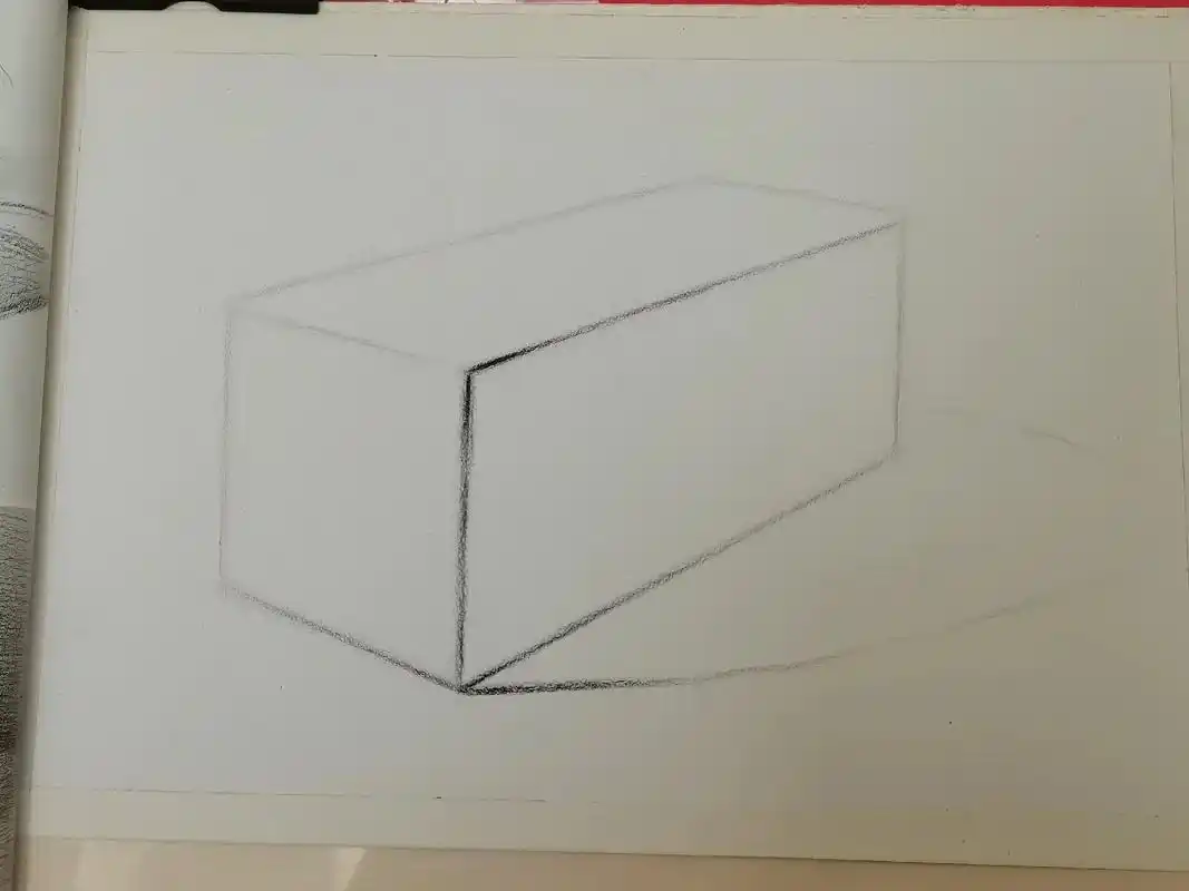 张老师带你画基础素描几何体～侧倒长方体.#零基础教学 #零基 - 抖音