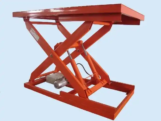生产销售小型液压升降机定制各规格升降机起重机