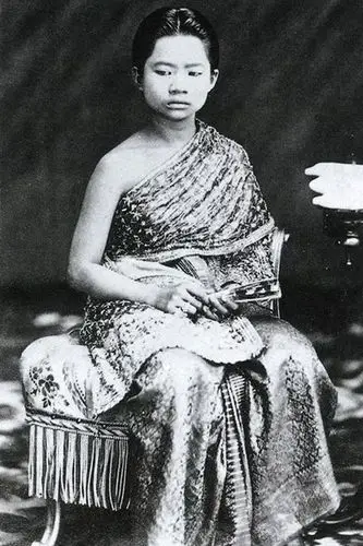 复古风 泰国女性 传统发型 穿越 古代 天生一对 古装剧