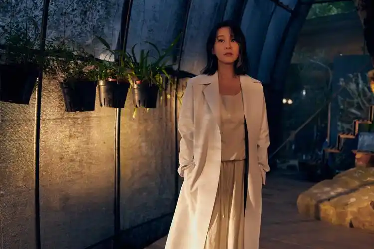 刘若英新专辑上线,同名主打歌mv灵感来自《东京爱情故事》