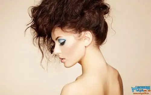 艺术创意人物照片设计psd源文件下载!