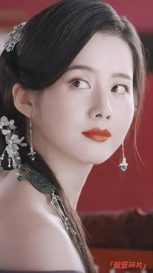 溜肩穿古装确实好看 | 景如洋-度小视