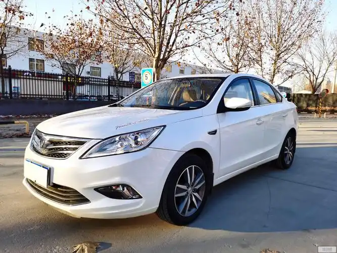 长安 逸动 2014款 1.6l 手动豪华型