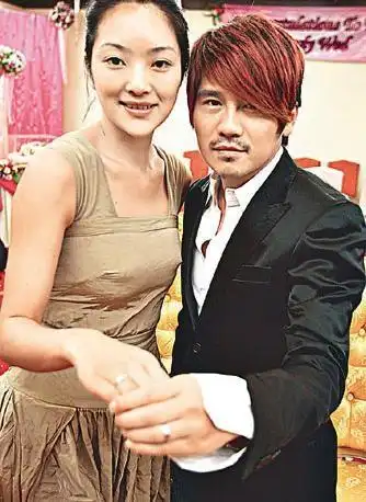 《我是歌手》第二季歌手私生活大揭秘:邓紫棋恋情高调 罗琦吸毒后重生