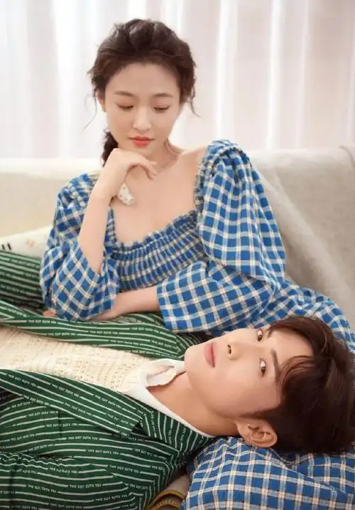 张彬彬吴倩写真cp感绝佳!俊男美女魅力不可小觑