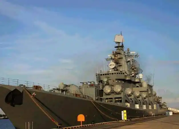 网易首页>网易号>正文申请入驻> 其上包括130毫米的双管舰炮备弹600发