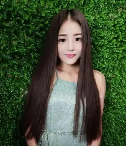 直发发型2021女中长发,清爽有气质的直发发型_发型造型_宝妈时尚生活