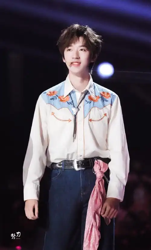 时代少年团新歌的制作人是小鬼##贺峻霖 梦蝶破笼