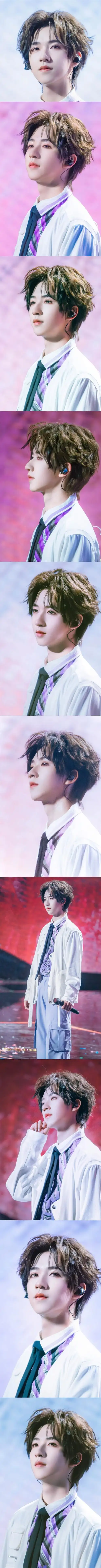 爱豆@时代少年团-贺峻霖99