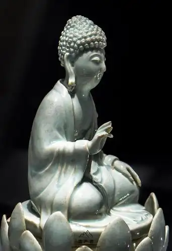 浙江省博物馆越地宝藏展· 宋代青白瓷佛像