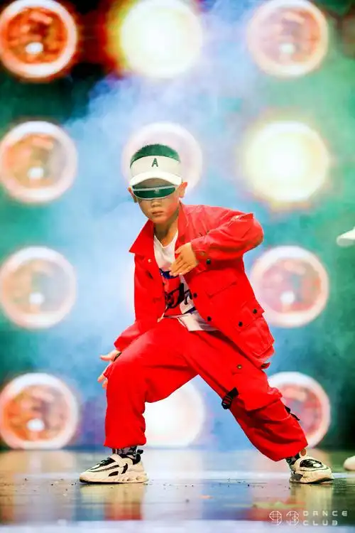 即享照片回顾玖叁街舞国泰艺术中心年度大秀小朋友们个性乔装舞出精彩