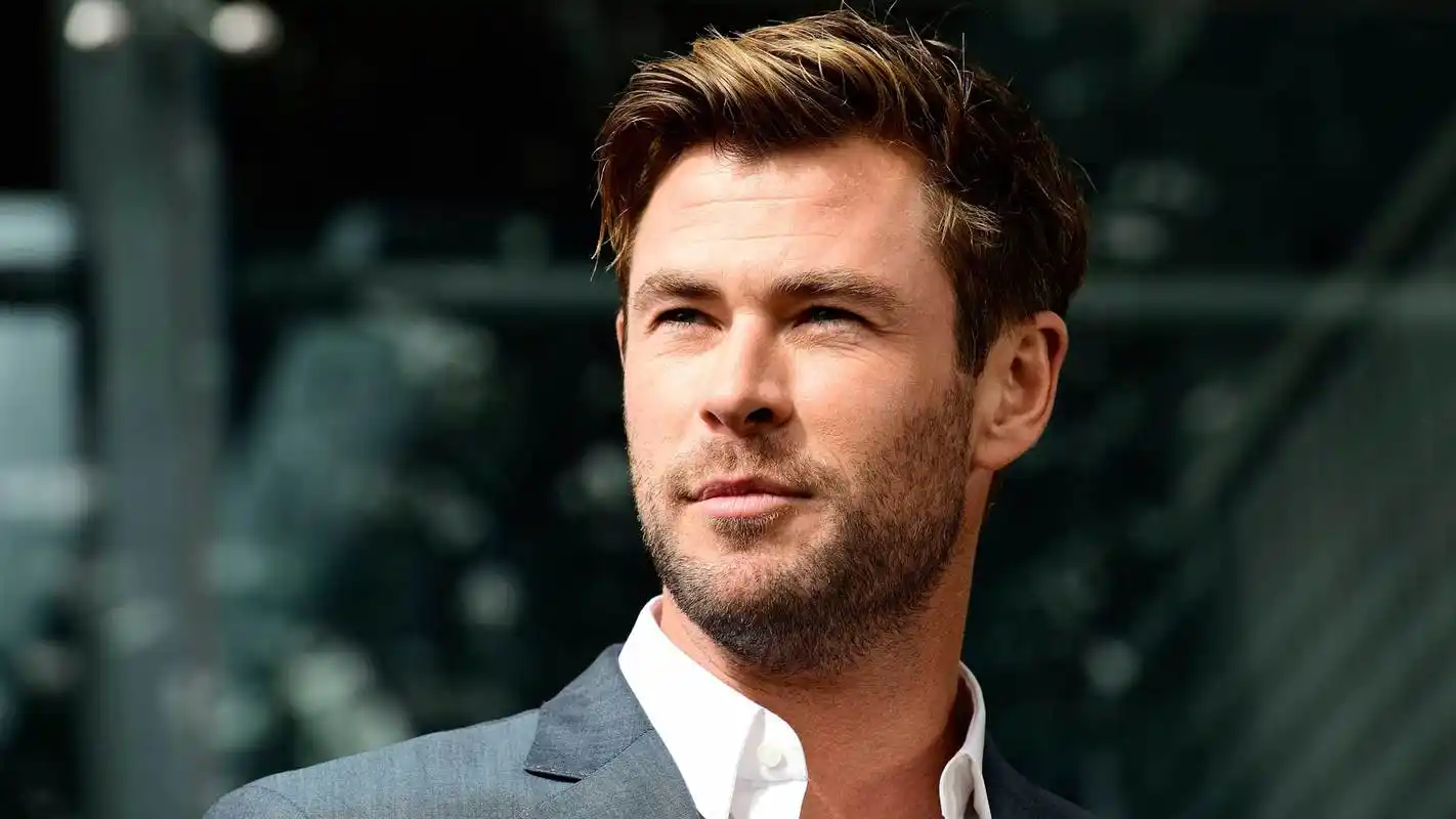 娜塔莉波特曼表示为了演好女雷神她正在研究雷神漫画